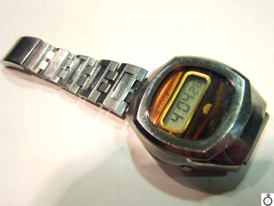 Reloj Orient digital antiguo3